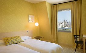 LHotel - face au château - boutique hôtel et séminaires